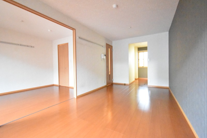 ��ʌ��z�J�s���������̃A�p�[�g�̋��ԁE���r���O