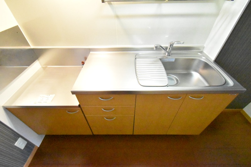 ��ʌ��z�J�s���������̃A�p�[�g�̃L�b�`��