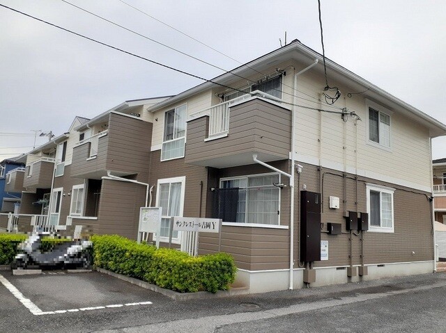 ��ʌ������s���W����8-2�̃A�p�[�g�̌����O��