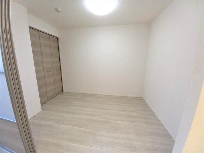 ��ʌ��z�J�s��z�J�S���ڂ̃A�p�[�g�̂��̑������E�X�y�[�X