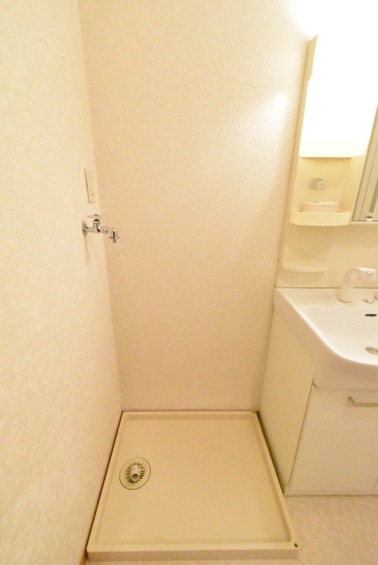 ��ʌ��z�J�s���������̃A�p�[�g�̂��̑�