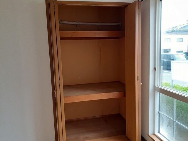 ��ʌ������s���W���ڂ̃A�p�[�g�̎��[