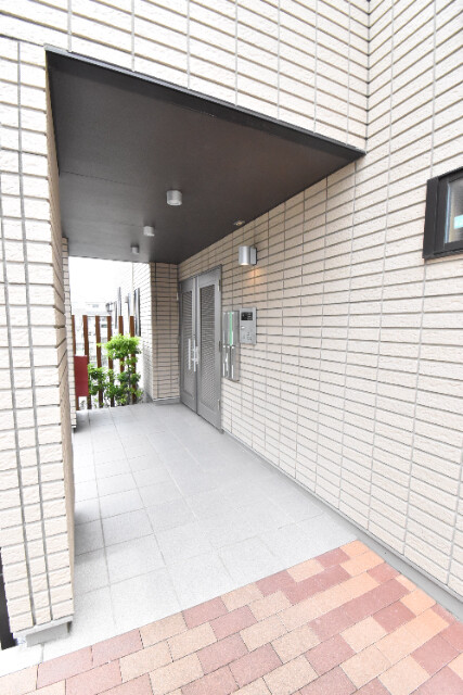 ��ʌ�����s�厚�҂̃A�p�[�g�̃G���g�����X