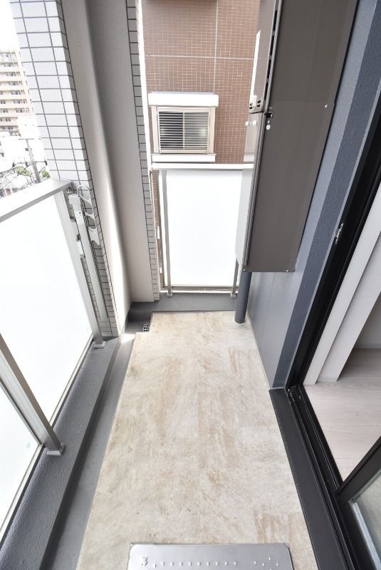 ��ʌ��������܎s�Y�a���ՂQ���ڂ̃}���V�����̃o���R�j�[