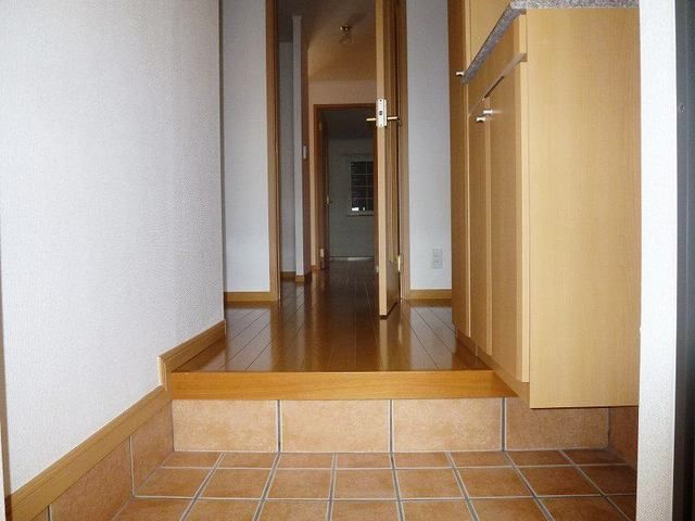 ��ʌ��@�c�s�厚�쓇�̃A�p�[�g�̌���