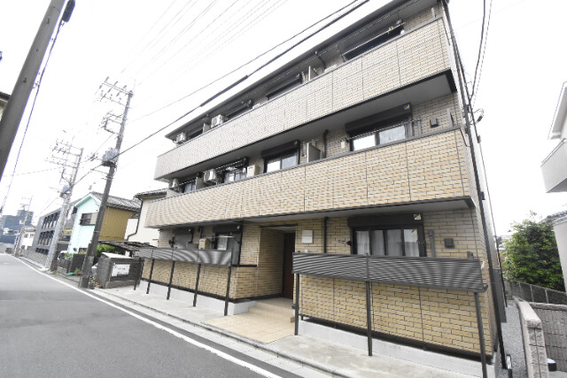 ��ʌ��������܎s�����扺�����T���ڂ̃A�p�[�g�̌����O��