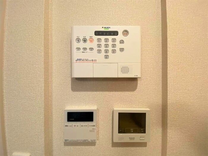 ��ʌ��������܎s�����扺�����T���ڂ̃A�p�[�g�̂��̑��ݔ�