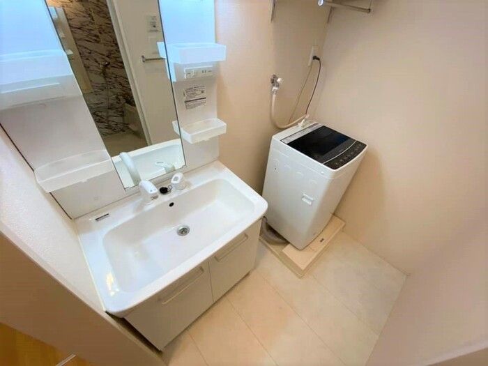 ��ʌ��������܎s�����扺�����T���ڂ̃A�p�[�g�̐��ʏ�