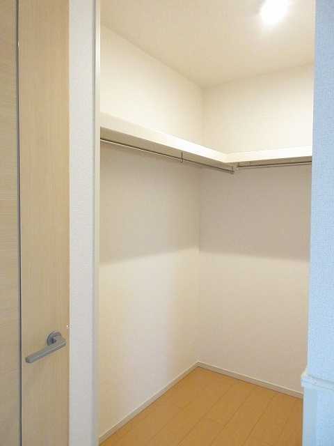 ��ʌ��@�c�s���m�؂P���ڂ̃A�p�[�g�̎��[