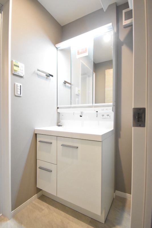 ��ʌ�����s�厚���̈�ˌ��Ă̐��ʏ�