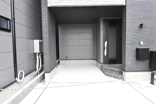 ��ʌ�����s�厚���̈�ˌ��Ă̒��ԏ�