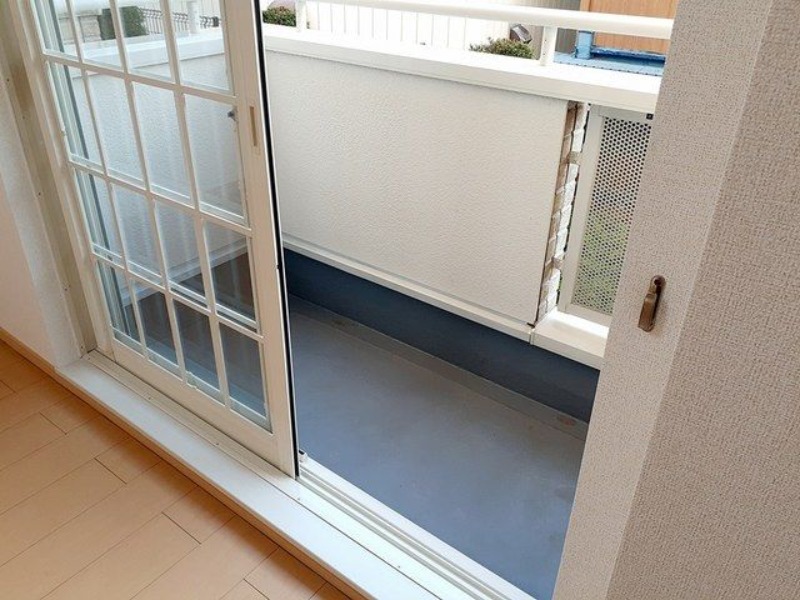 ��ʌ�����s�厚�V��h�̃A�p�[�g�̃o���R�j�[