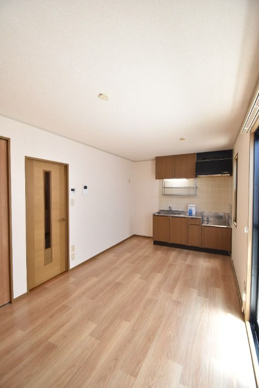 ��ʌ��������܎s������{�����T���ڂ̃A�p�[�g�̋��ԁE���r���O