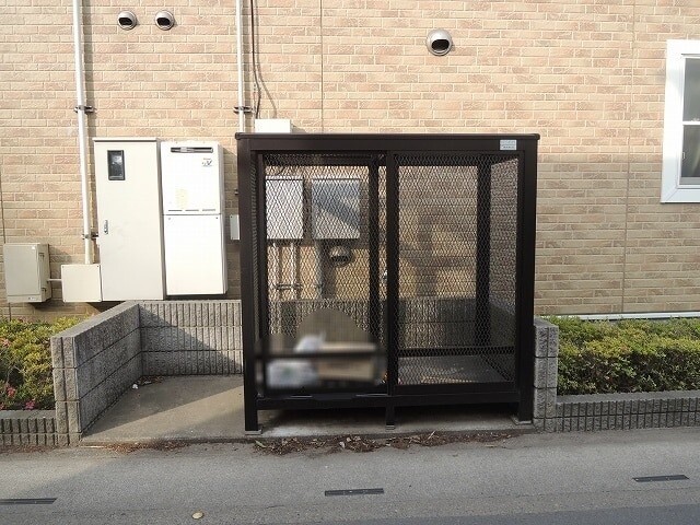 ��ʌ�����s�厚���˂̃A�p�[�g�̂��̑�