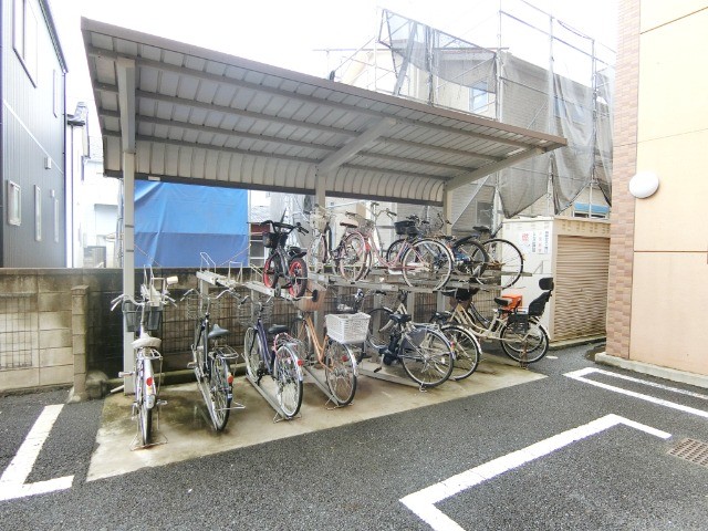 ��ʌ��������܎s��΋撇���Q���ڂ̃}���V�����̂��̑�