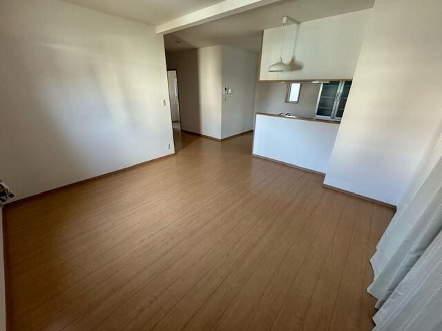 ��ʌ��z�J�s�J�����P���ڂ̈�ˌ��Ă̋��ԁE���r���O