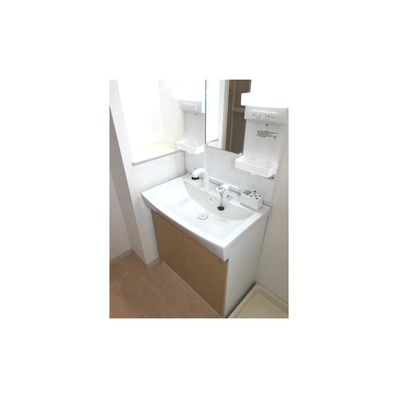 ��ʌ��z�J�s���C�N�^�E���P���ڂ̃}���V�����̐��ʏ�