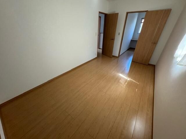 ��ʌ��z�J�s�J�����P���ڂ̈�ˌ��Ă̂��̑������E�X�y�[�X