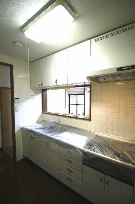 ��ʌ��������܎s�k��{�����Q���ڂ̃}���V�����̃L�b�`��