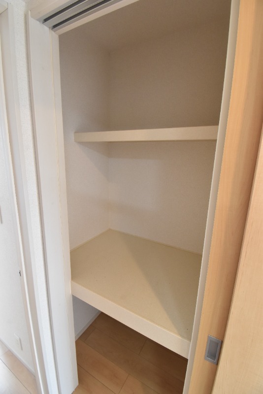 ��ʌ��������܎s��{��听���Q���ڂ̃A�p�[�g�̎��[