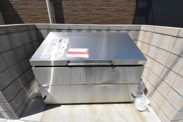 ��ʌ��������܎s��{��听���Q���ڂ̃A�p�[�g�̂��̑�