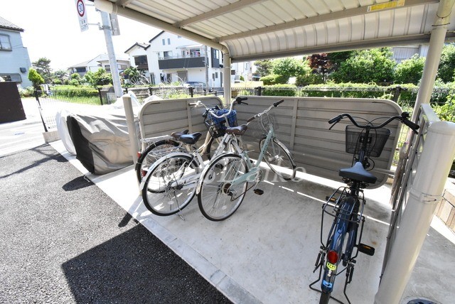 ��ʌ��������܎s��{��听���Q���ڂ̃A�p�[�g�̂��̑�