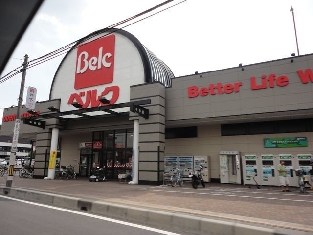 ��ʌ��������܎s��{��听���Q���ڂ̃A�p�[�g�̎���