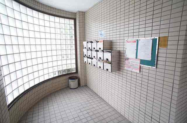 ��ʌ�����s�˒˓��P���ڂ̃}���V�����̃G���g�����X