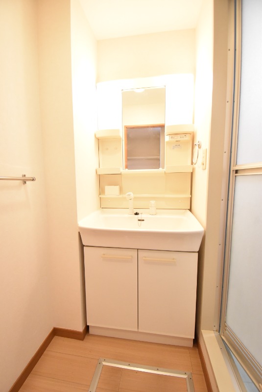 ��ʌ��z�J�s�k�z�J�Q���ڂ̃}���V�����̐��ʏ�