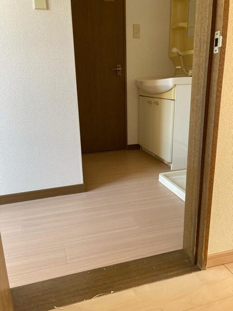 ��ʌ��������܎s����厚�w��̃A�p�[�g�̐��ʏ�