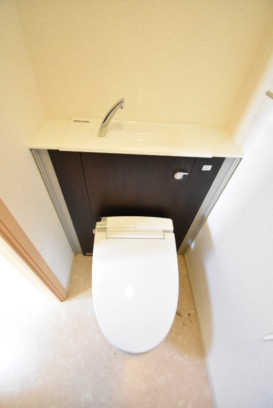 ��ʌ��������܎s����厚�w��̃}���V�����̃g�C��