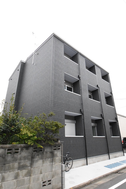 ��ʌ��������܎s�k�擌�听���P���ڂ̃A�p�[�g�̌����O��