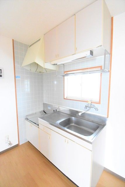 ��ʌ��������܎s�΋揼�؂P���ڂ̃A�p�[�g�̃L�b�`��