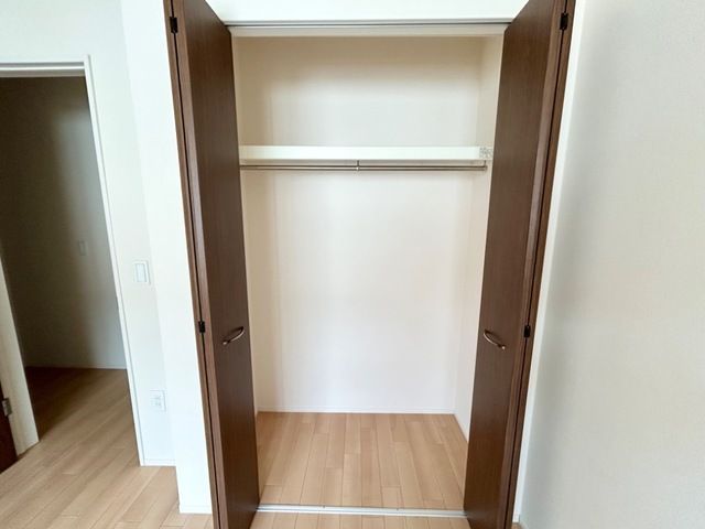 ��ʌ��������܎s�΋揼�؂R���ڂ̃A�p�[�g�̎��[