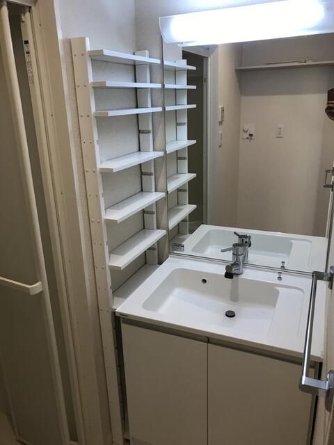 ��ʌ��������܎s�΋�����S���ڂ̃}���V�����̐��ʏ�