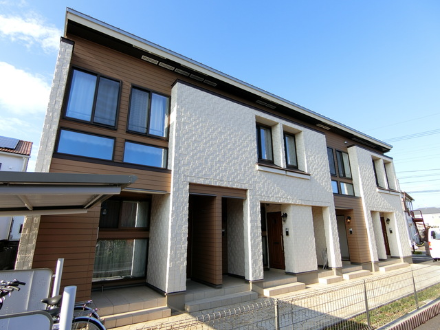 ��ʌ��������܎s��΋撇���P���ڂ̃A�p�[�g�̌����O��