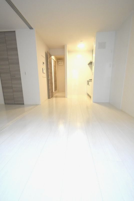 ��ʌ��������܎s��{��x�̓����R���ڂ̃A�p�[�g�̋��ԁE���r���O