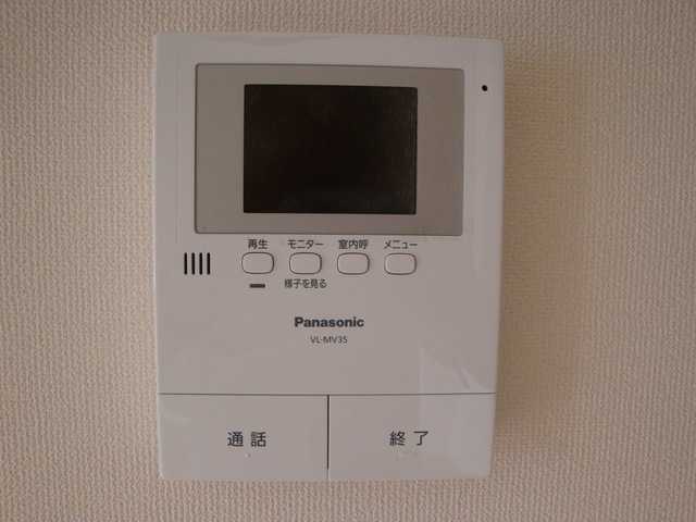 ��ʌ��������܎s�΋�Ō��Q���ڂ̃A�p�[�g�̂��̑�