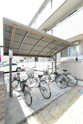 ��ʌ��z�J�s�k�z�J�Q���ڂ̃A�p�[�g�̂��̑�