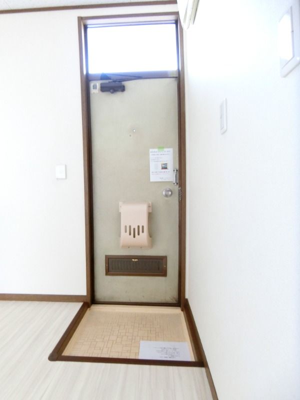 ��ʌ��z�J�s�J�����P���ڂ̃A�p�[�g�̌���