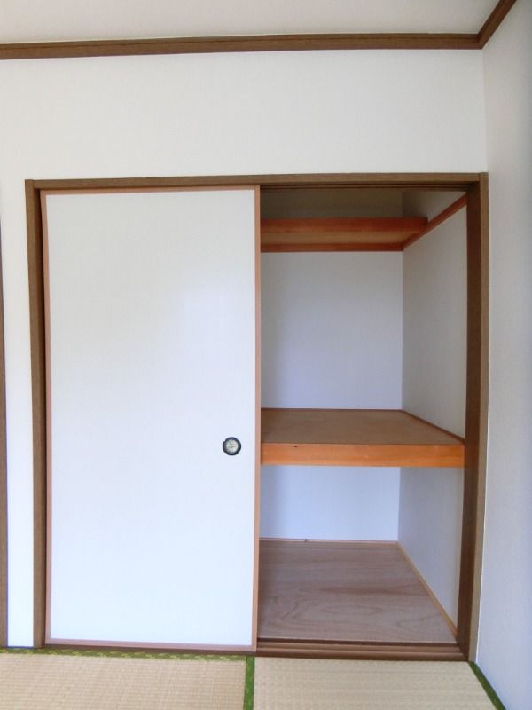 ��ʌ��z�J�s�J�����P���ڂ̃A�p�[�g�̎��[