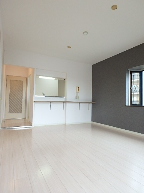 ��ʌ��������܎s�΋挴�R�S���ڂ̃}���V�����̋��ԁE���r���O