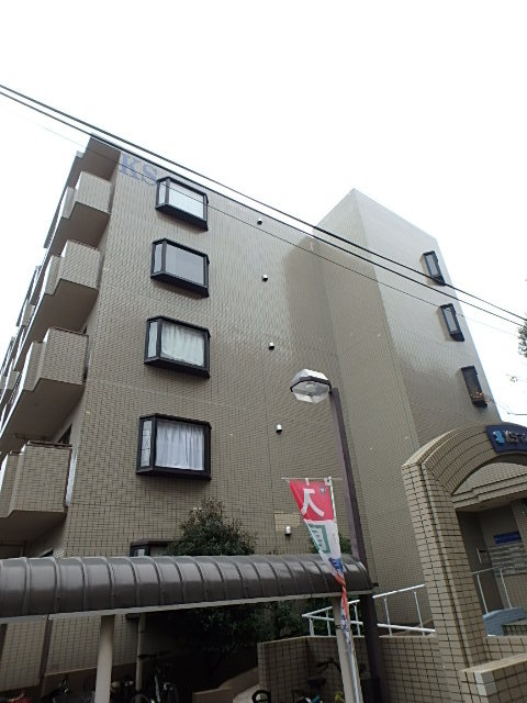 ��ʌ��������܎s�΋挴�R�S���ڂ̃}���V�����̌����O��