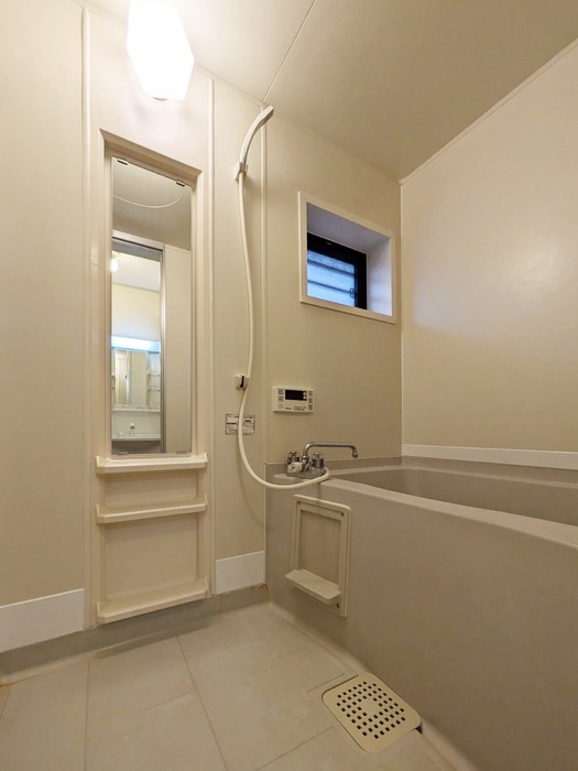 ��ʌ��������܎s������厚����̃A�p�[�g�̃o�X