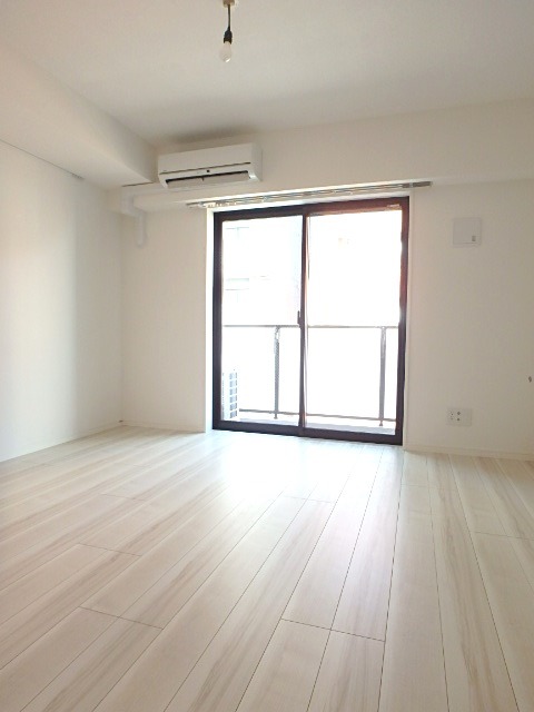 ��ʌ��������܎s��{�撇���R���ڂ̃}���V�����̂��̑������E�X�y�[�X