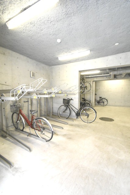 ��ʌ��������܎s��{�撇���R���ڂ̃}���V�����̂��̑�