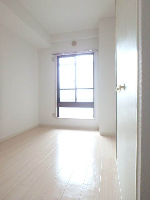 ��ʌ��������܎s�΋挴�R�S���ڂ̃}���V�����̂��̑������E�X�y�[�X