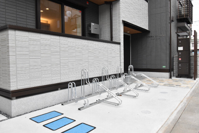 ��ʌ��z�J�s���������̃A�p�[�g�̂��̑�