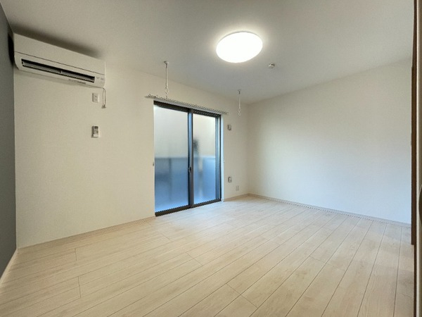 ��ʌ�����s�≺���Q���ڂ̃A�p�[�g�̂��̑��ݔ�