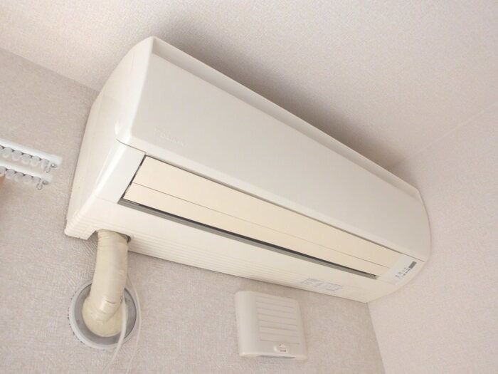 ��ʌ��z�J�s�Ɍ��P���ڂ̃A�p�[�g�̂��̑��ݔ�